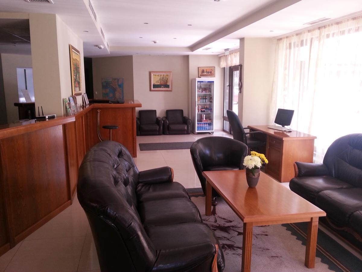 Hotel Drama Burgas City Exterior foto